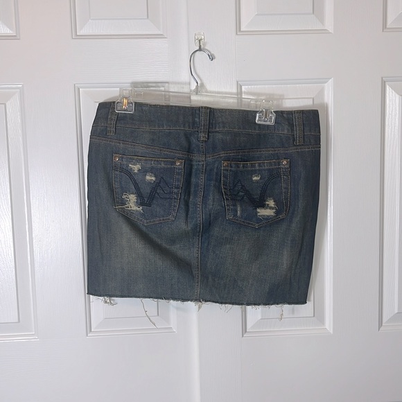 Torrid Denim Skirt, size 14, distressed, 17in top to bottom - Picture 2 of 3